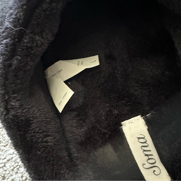 SOMA Black Velour Cozy Slippers L 9 9.5 10 R $49 - Picture 5 of 6
